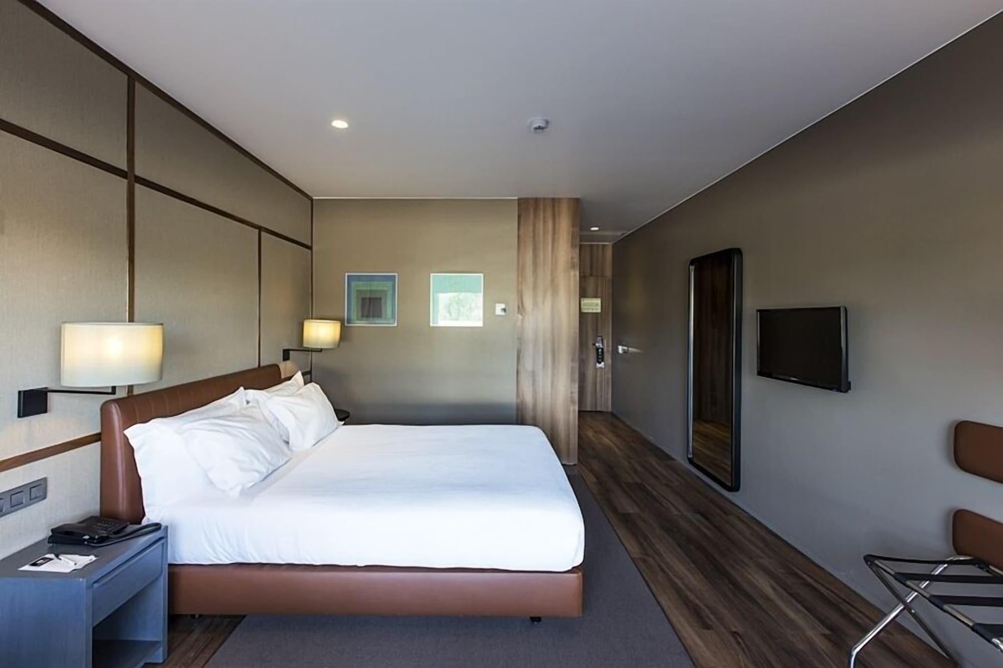 Hotel De Guimaraes Business & Spa Εξωτερικό φωτογραφία