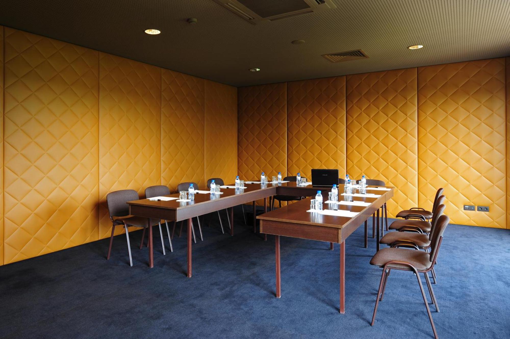 Hotel De Guimaraes Business & Spa Εξωτερικό φωτογραφία