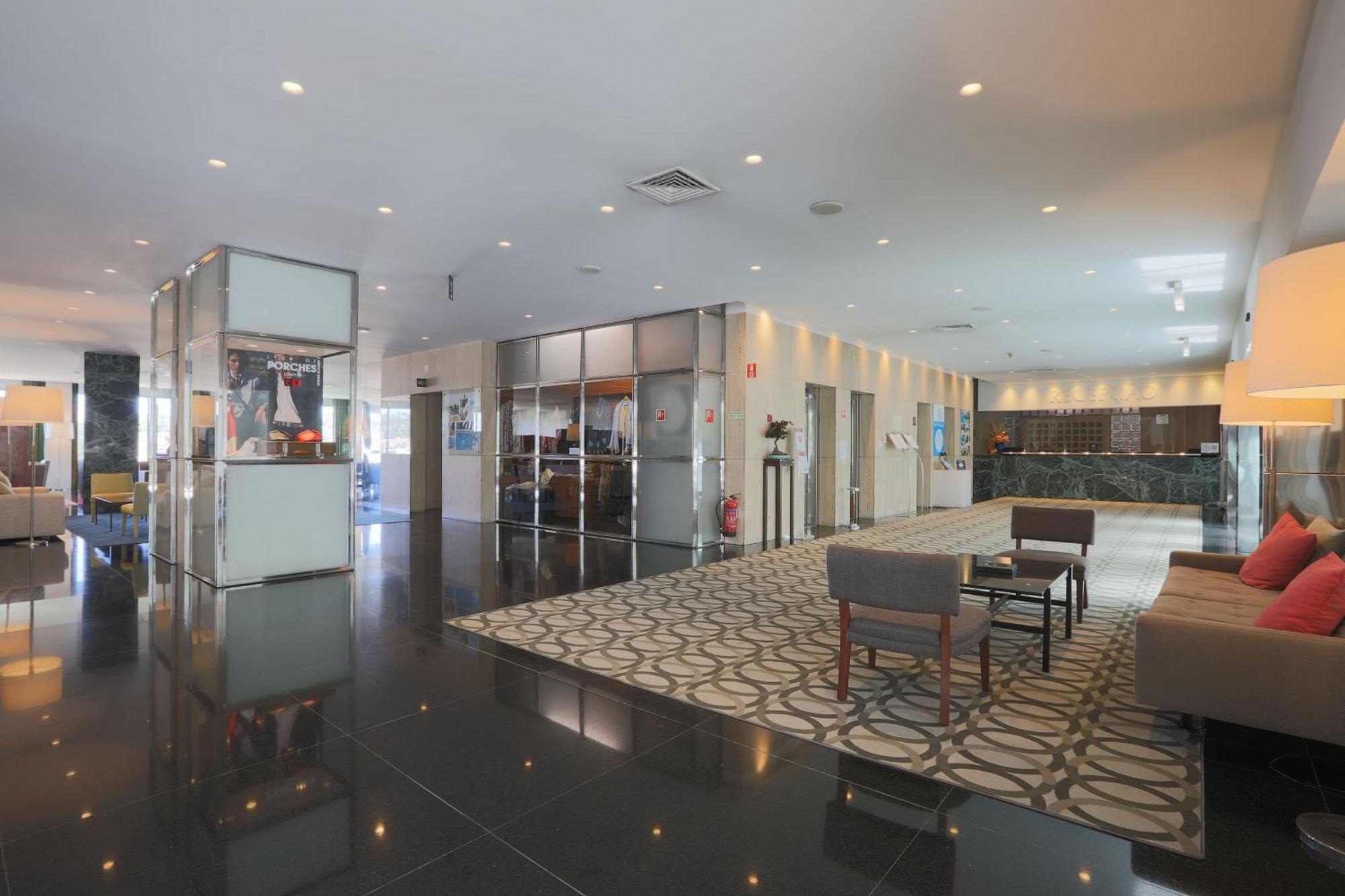Hotel De Guimaraes Business & Spa Εξωτερικό φωτογραφία