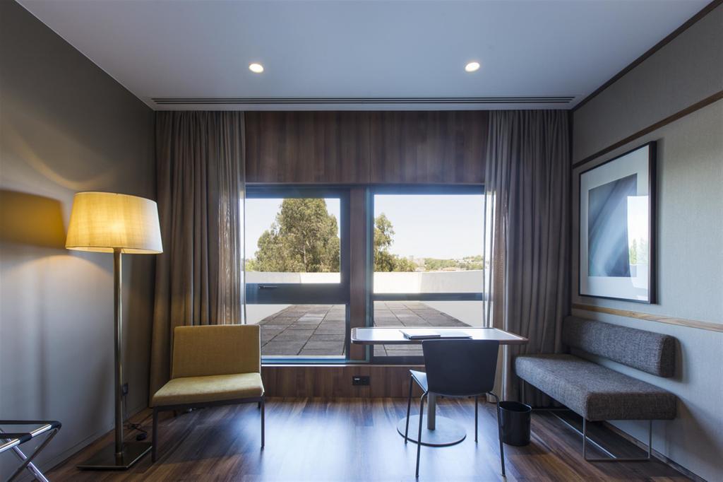 Hotel De Guimaraes Business & Spa Εξωτερικό φωτογραφία