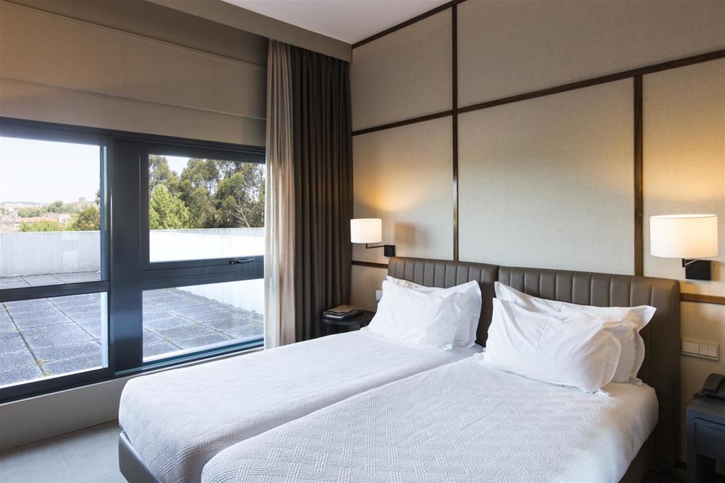 Hotel De Guimaraes Business & Spa Εξωτερικό φωτογραφία