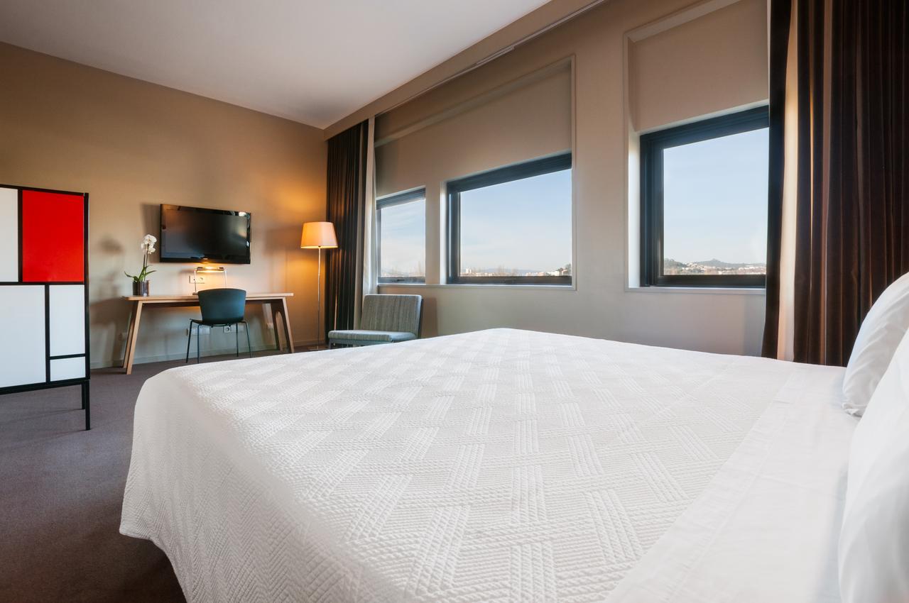 Hotel De Guimaraes Business & Spa Εξωτερικό φωτογραφία